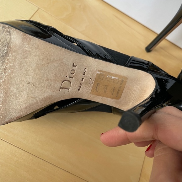 Christian Dior Black Patent Leather Flats – Size 38, Timeless Italian Luxury